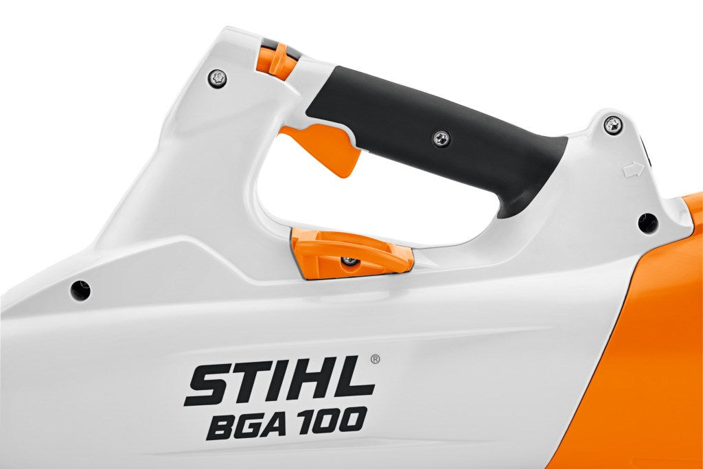 BGA100_leaf_blower_battery_powered_stihl_trigger