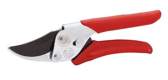 Wolf Garten RR EN bypass secateurs from john miller garden machinery