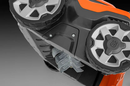 Husqvarna S 138i Scarifier