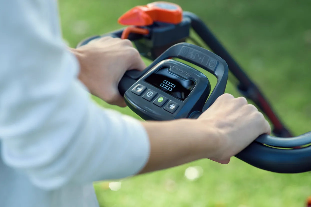 Husqvarna LC 353iVX Lawn Mower