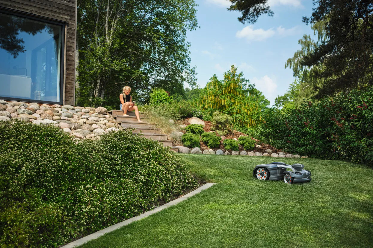 Husqvarna Automower® 435X AWD NERA Robotic Mower