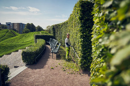 Husqvarna 525iHE4 Pole Hedge Trimmer