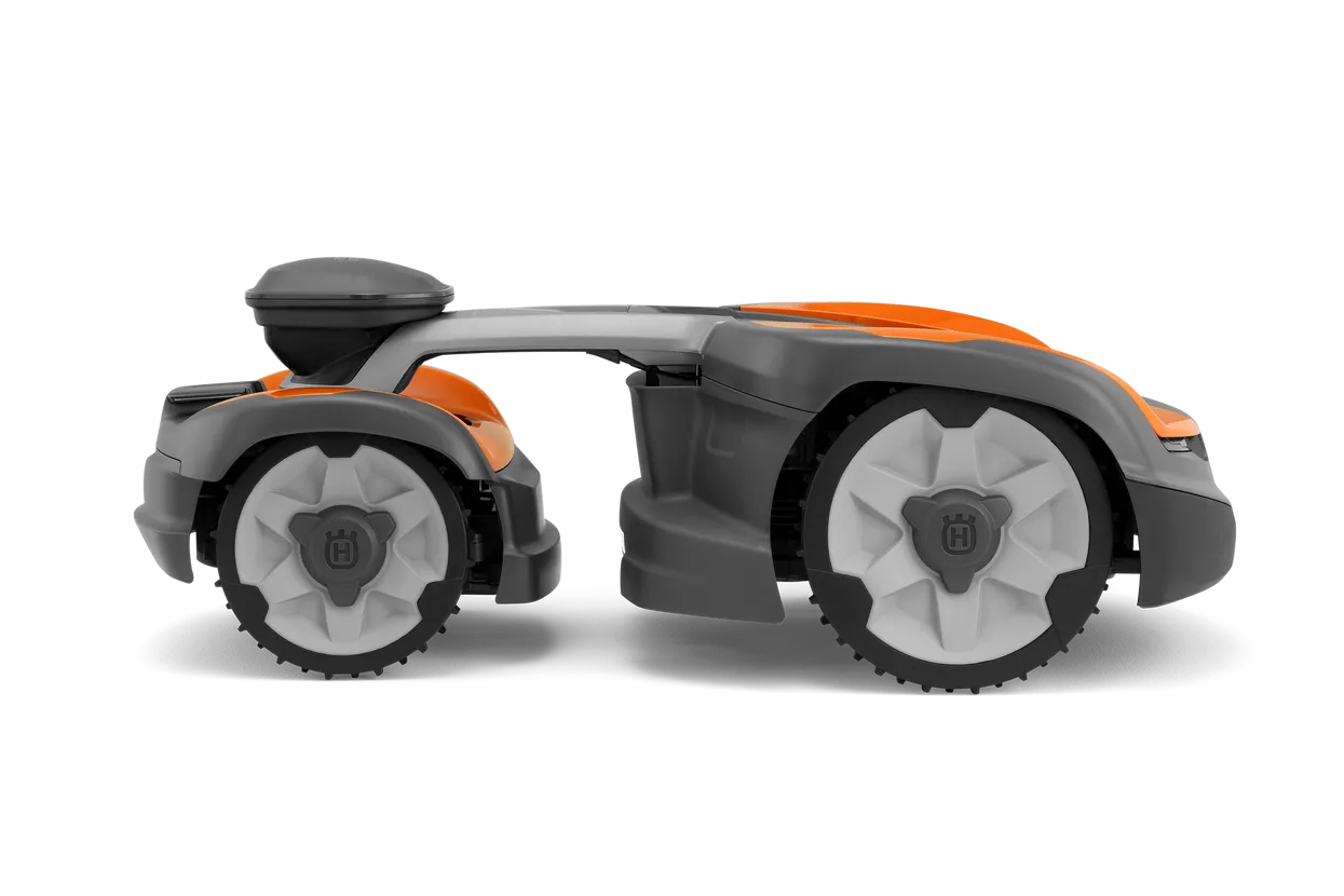 Husqvarna Automower® 535 AWD EPOS® Robotic Mower