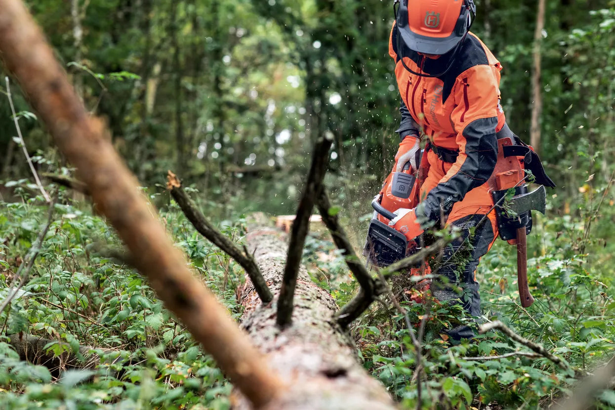 Husqvarna 550 XP® Mark II Chainsaw