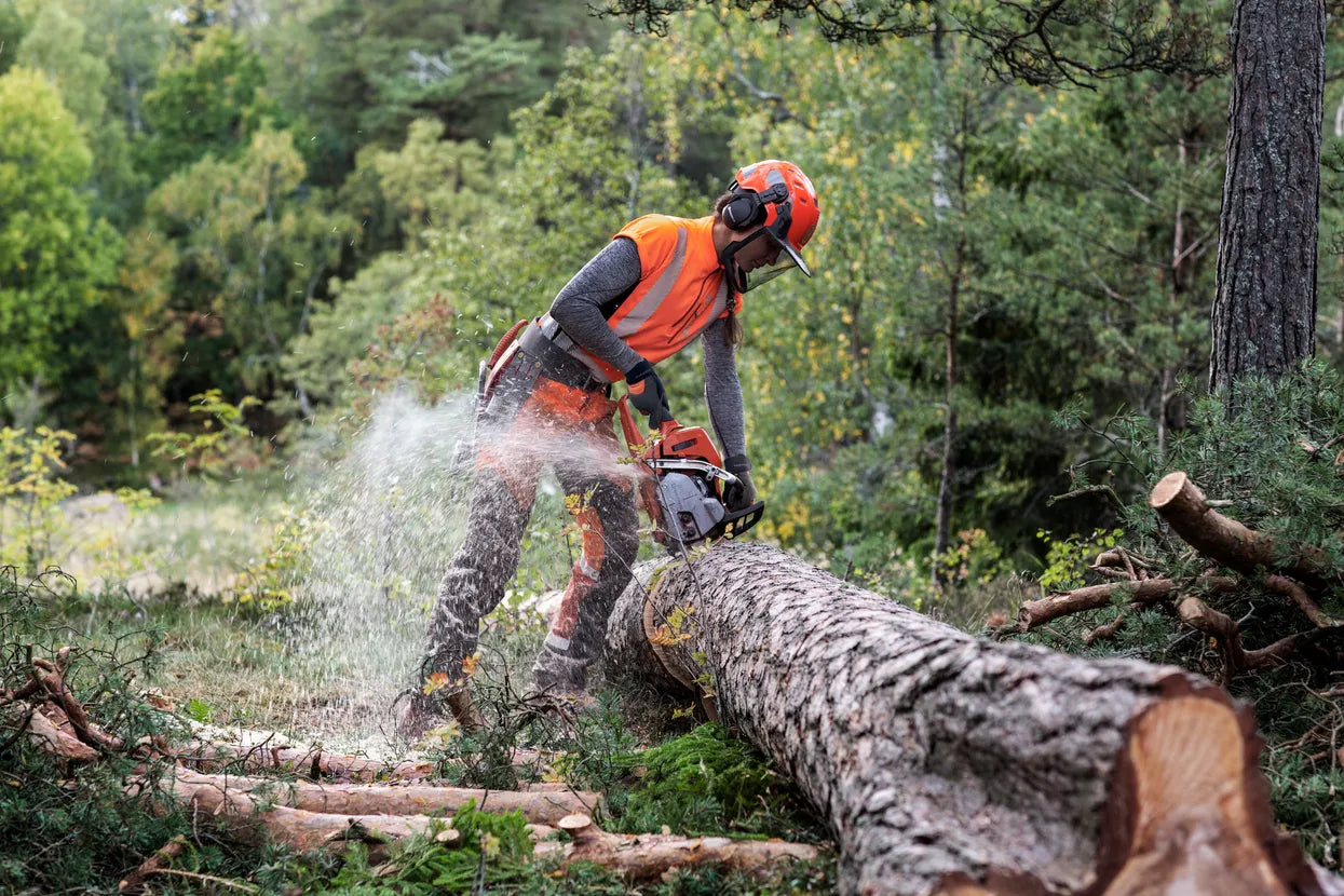 Husqvarna 550 XP® Mark II Chainsaw
