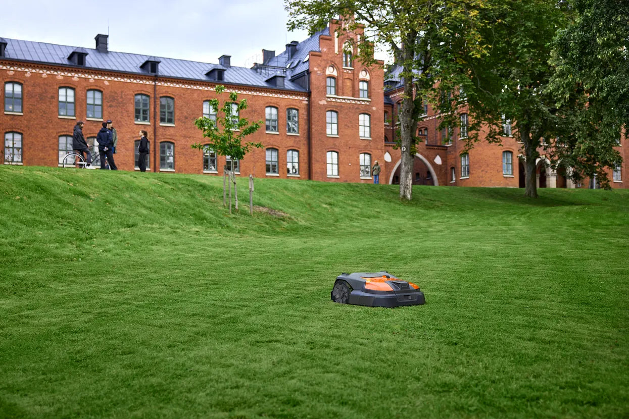 Husqvarna Automower® 560 EPOS® Robotic Mower