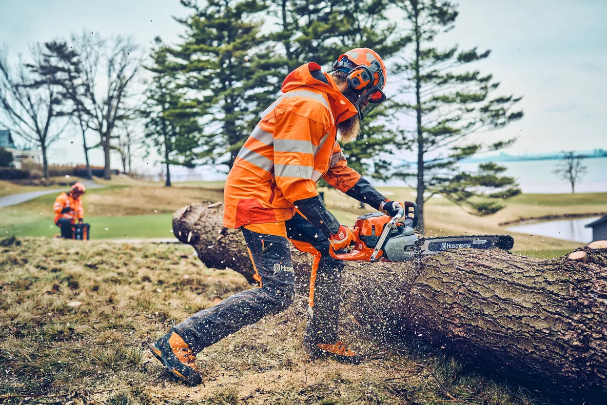 Husqvarna 562 XP® Mark II Chainsaw