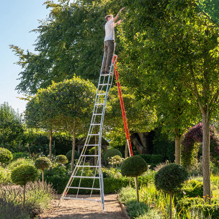 Henchman Fully Adjustable PRO Tripod Ladder