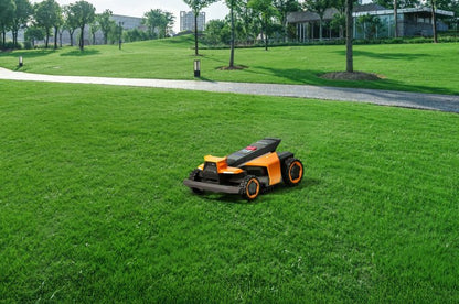 Segway Navimow Terranox (12000m²) AWD Commerical Robotic Mower