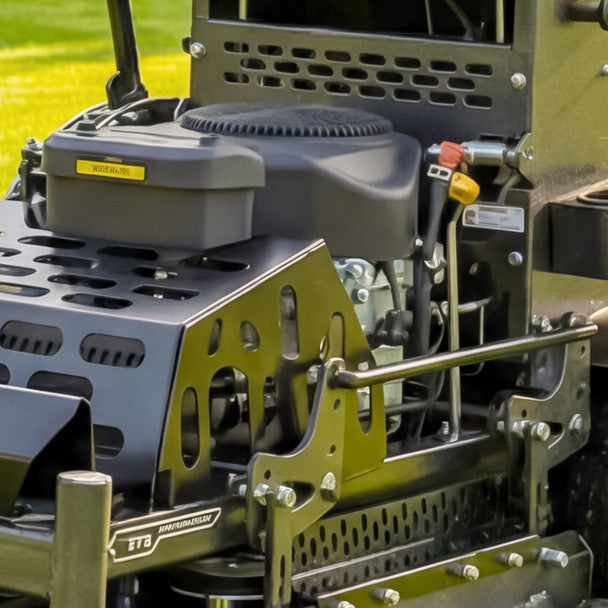 Cobra ZTS32L 32" Stand-On Mower