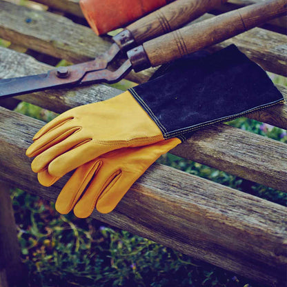 T&C Premium Leather Gauntlet Gloves