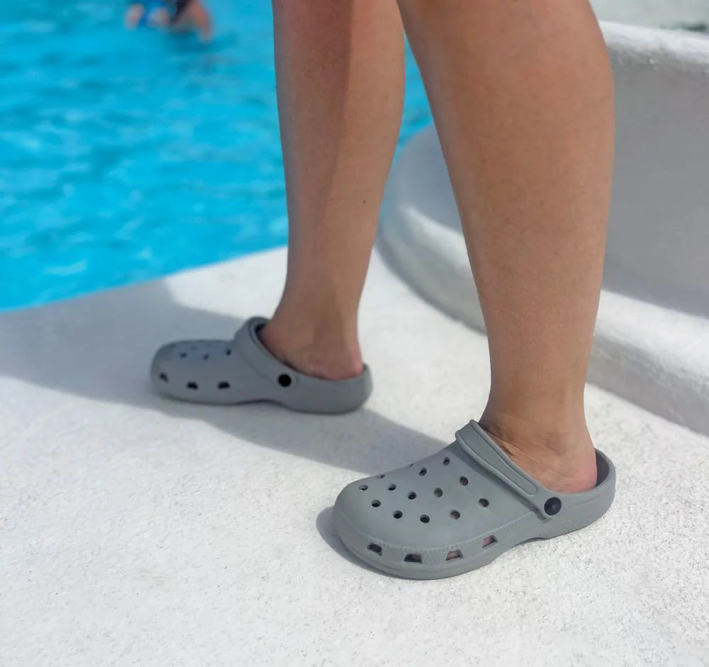 T&C Casual Cloggies® Soft Grey