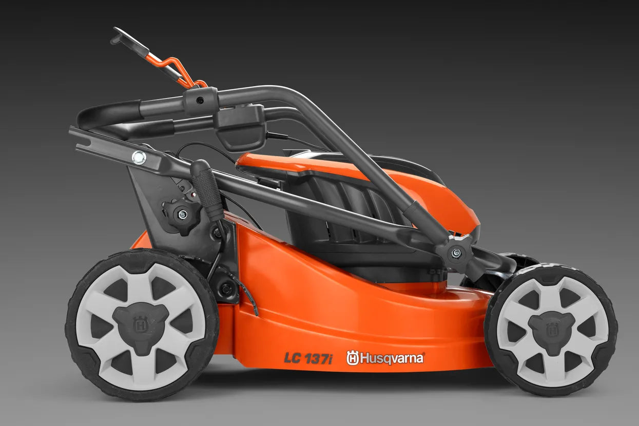 Husqvarna LC137i Lawn Mower