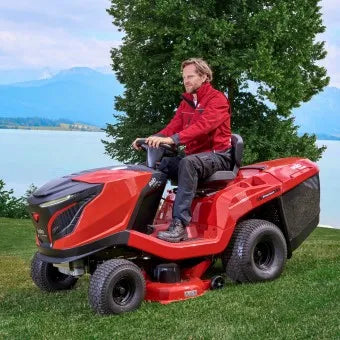 AL-KO Premium T22-105.4 HD-A V2 Petrol Lawn Tractor (105cm Cut)