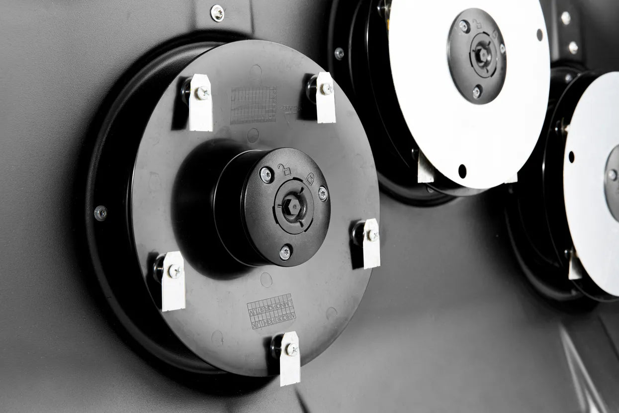 Husqvarna CEORA™ Razor 43M Cutting Deck