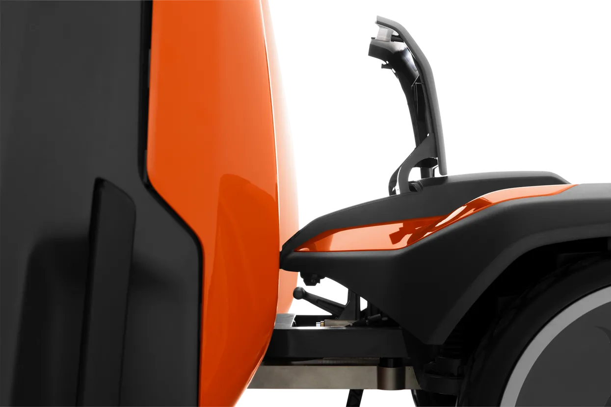 Husqvarna CEORA® RZ 43L Cutting Deck