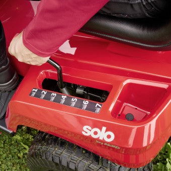 AL-KO Easy T14-92.6 HDS-A Petrol Lawn Tractor (92cm Cut)