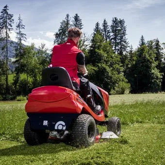 AL-KO Comfort T15-93.3 HDS-A Petrol Lawn Tractor (93cm Cut)