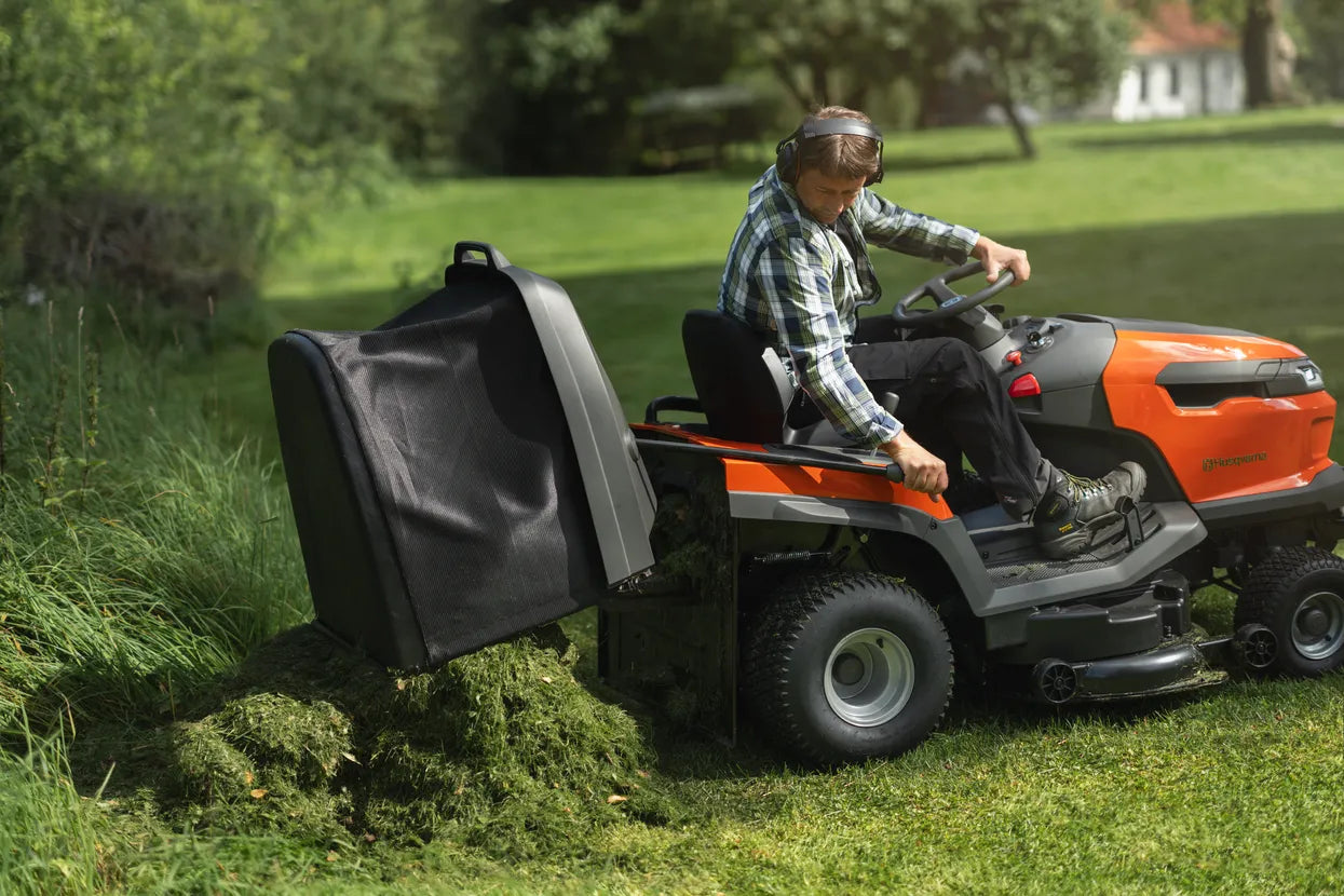 Husqvarna TC 220T Ride-On Mower